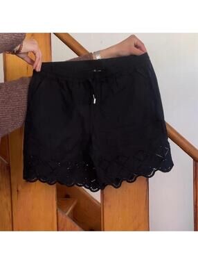 Black eyelet shorts. venus size 6